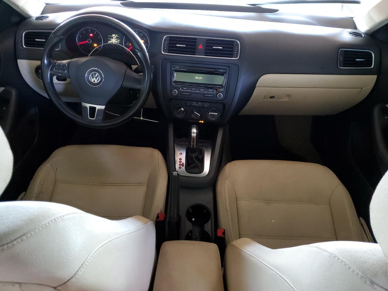 2012 VOLKSWAGEN JETTA