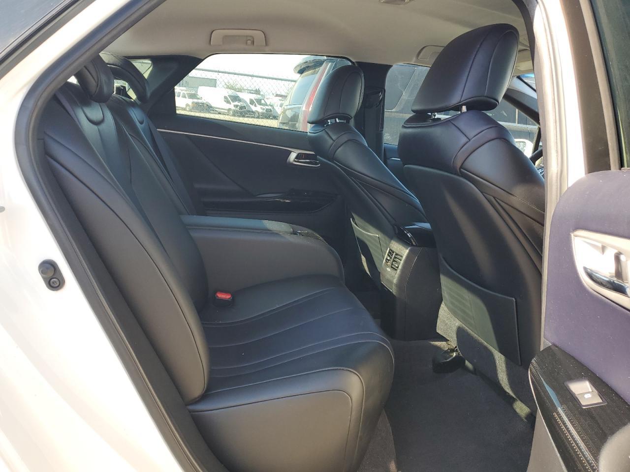 2017 TOYOTA Mirai