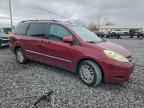 2009 TOYOTA SIENNA