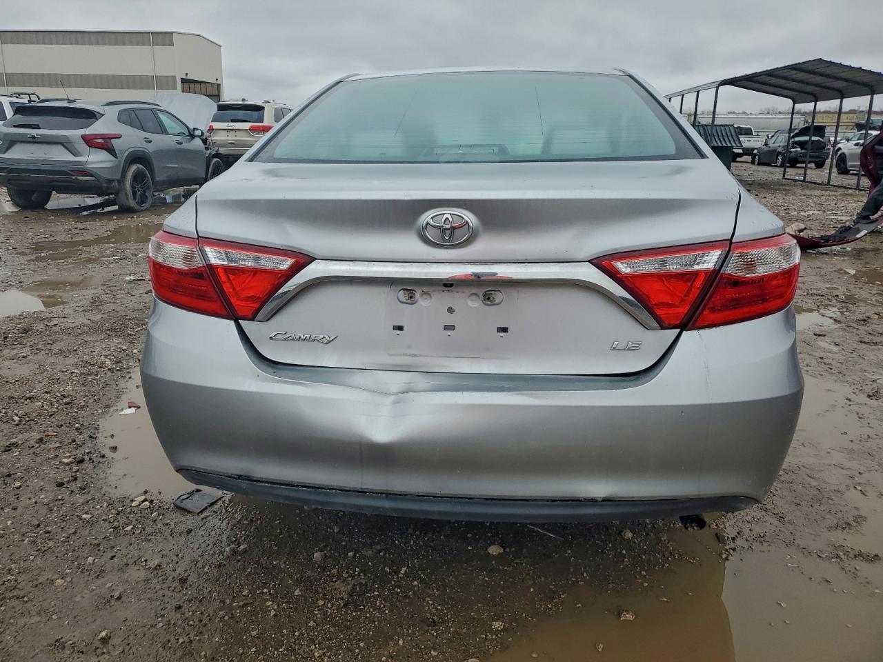 2015 TOYOTA CAMRY
