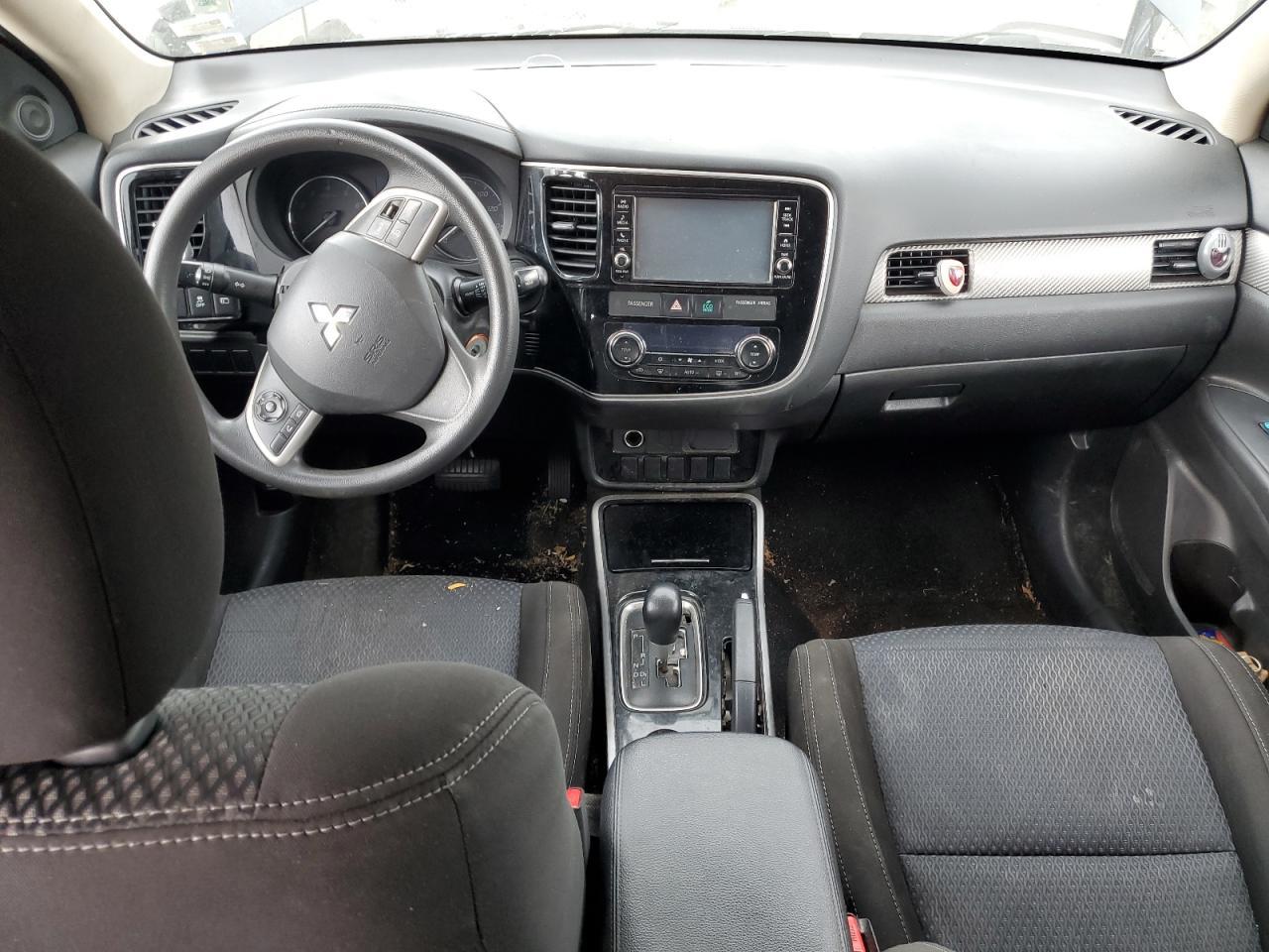 2018 MITSUBISHI outlander