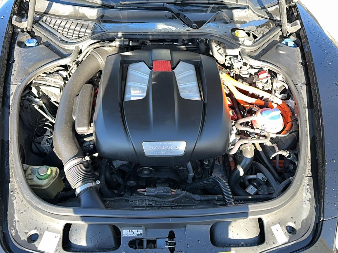 2014 PORSCHE Panamera