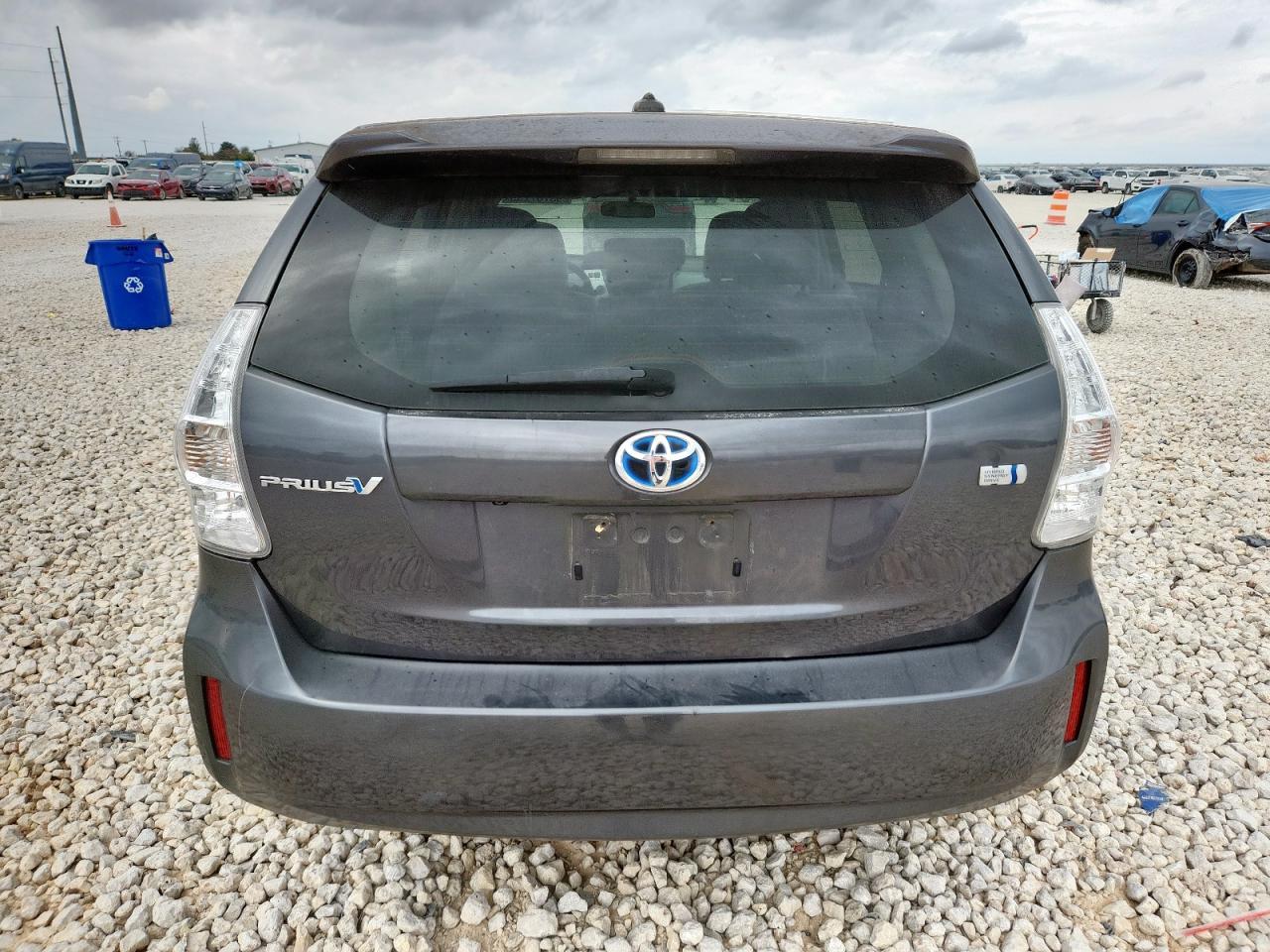 2012 TOYOTA PRIUS V