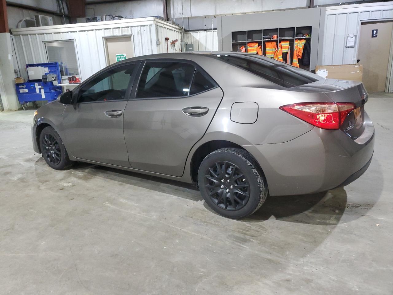 2019 TOYOTA COROLLA