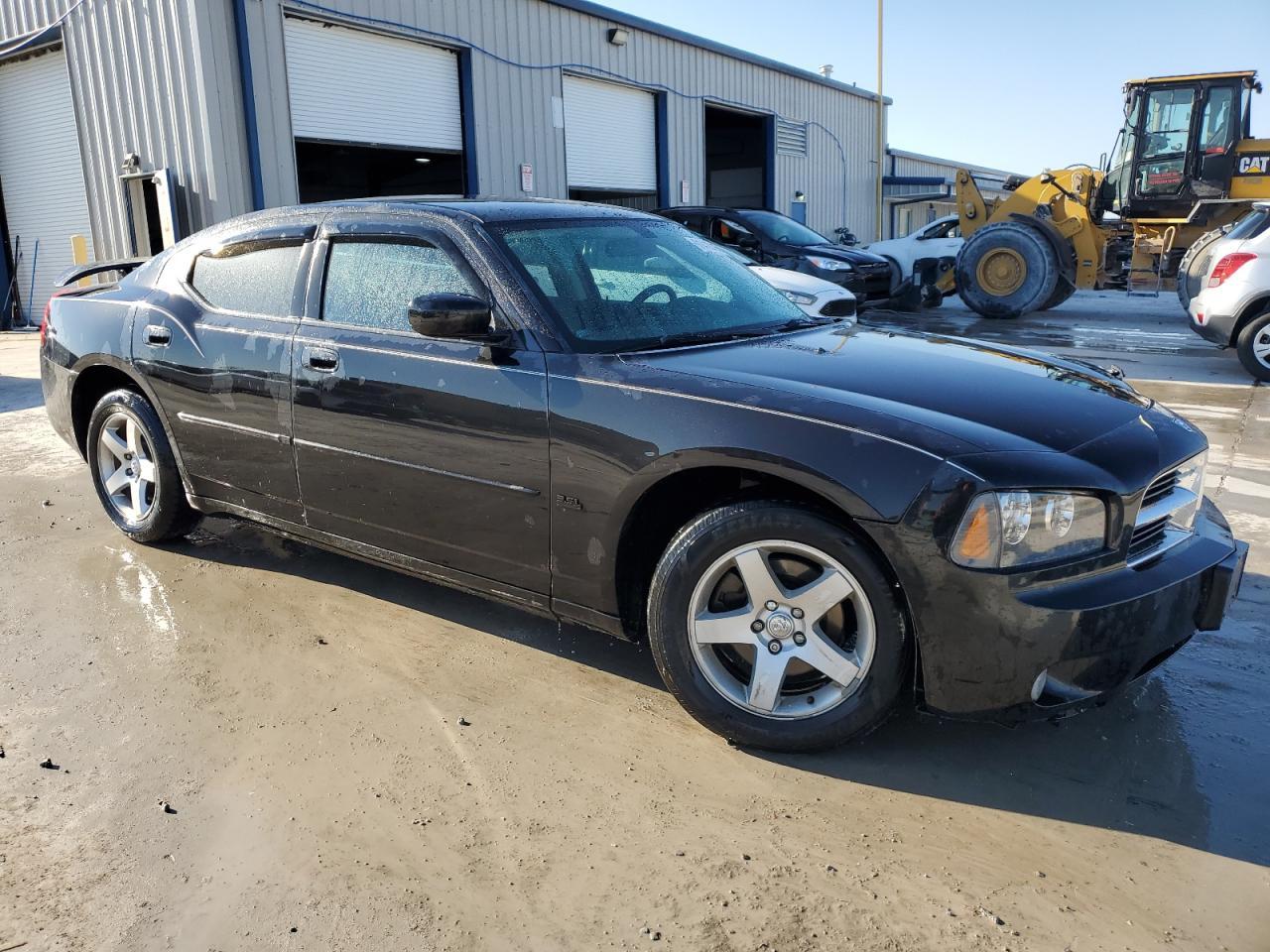 2010 DODGE CHARGER
