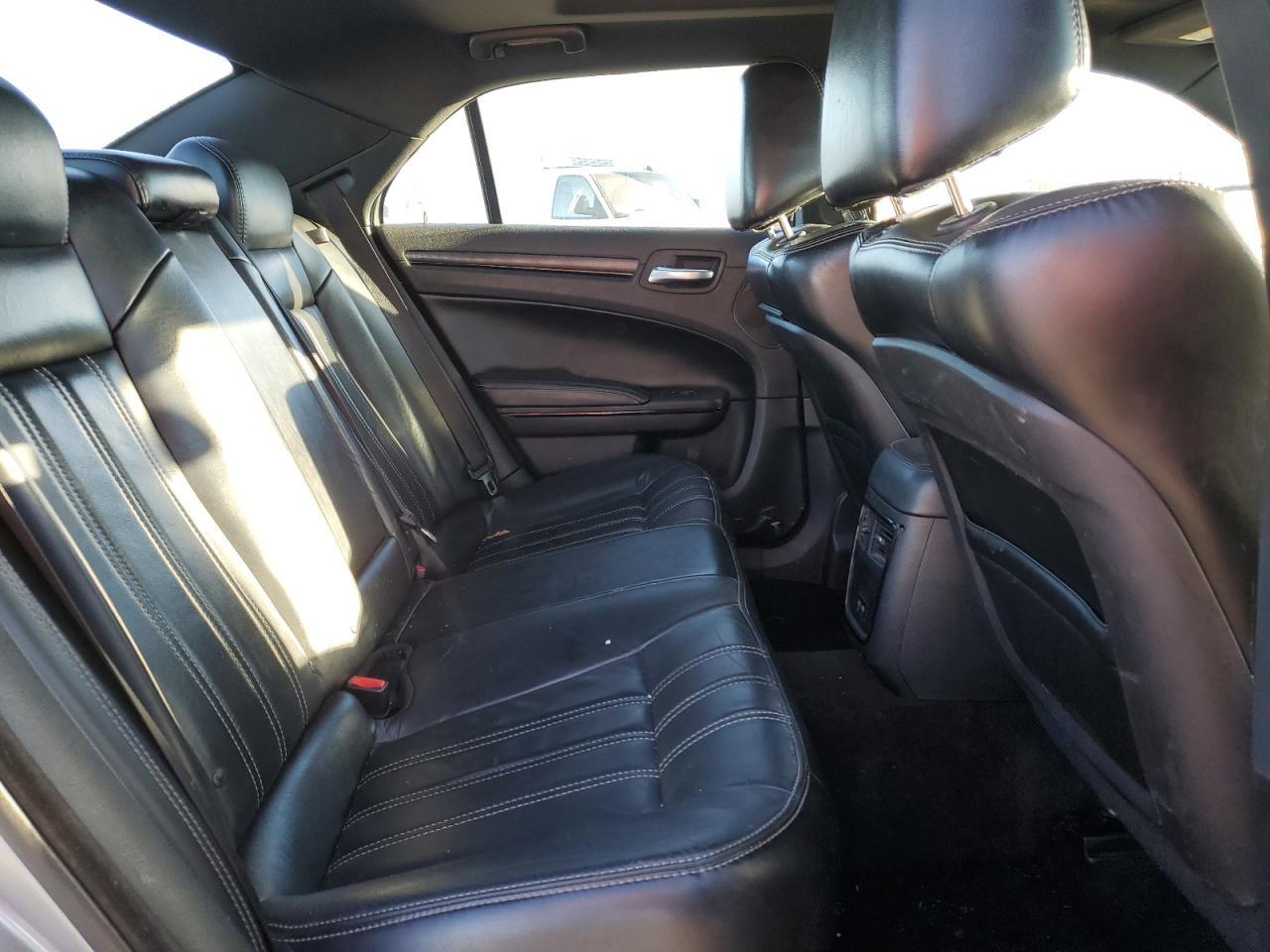 2015 CHRYSLER 300