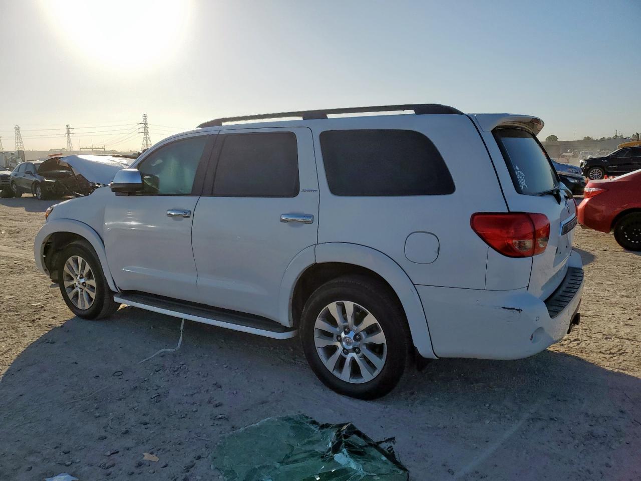 2012 TOYOTA Sequoia