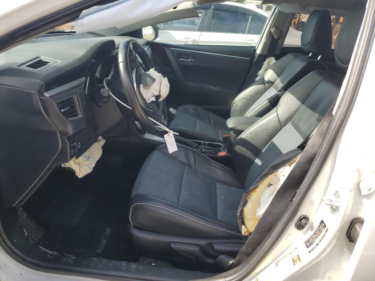 2016 TOYOTA COROLLA