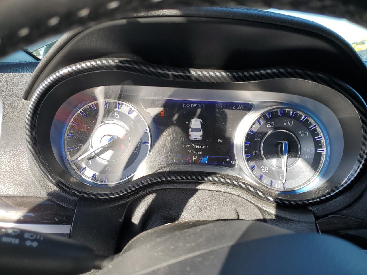 2015 CHRYSLER 300