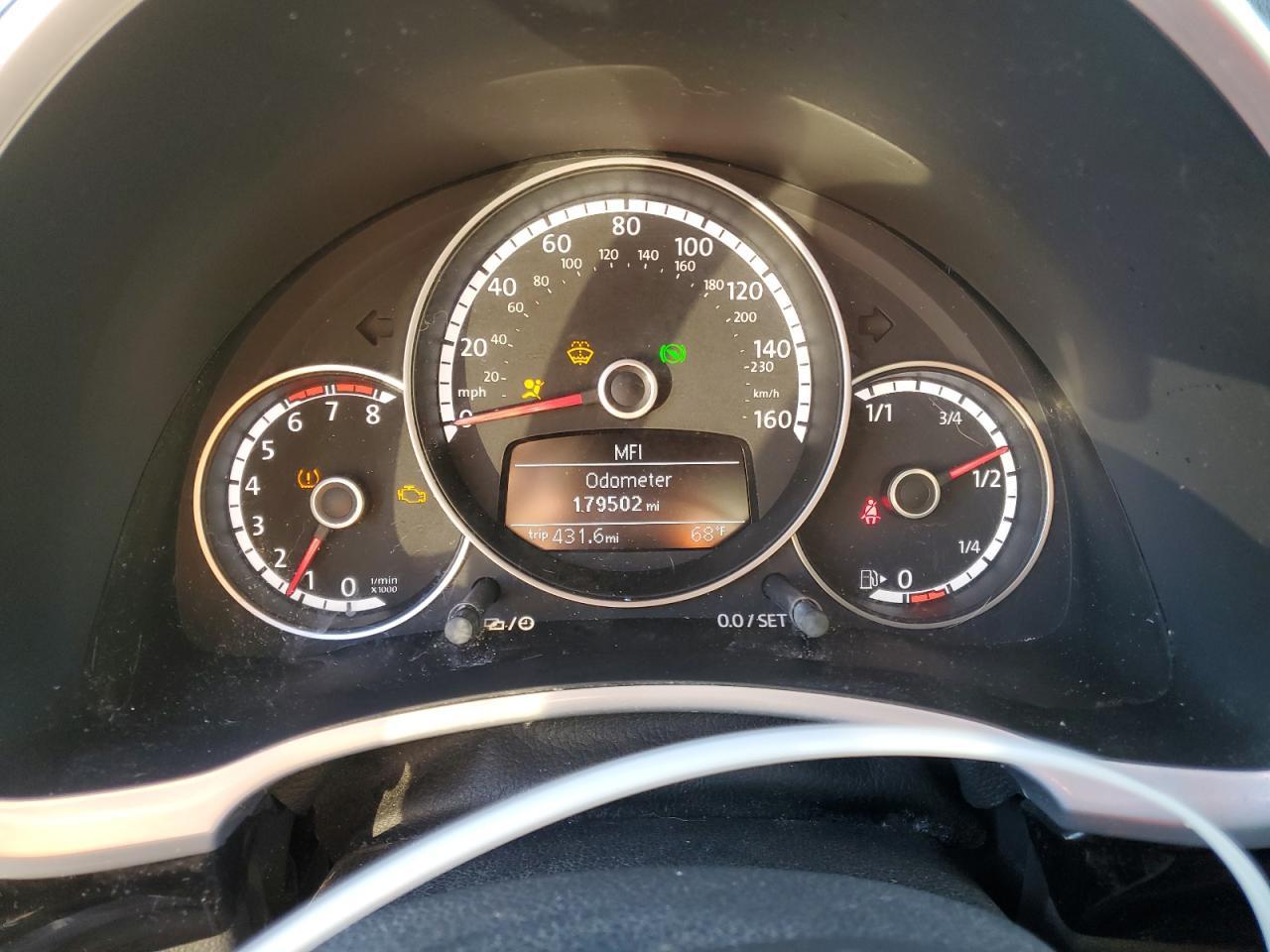 2015 VOLKSWAGEN Beetle