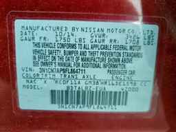 2015 NISSAN VERSA