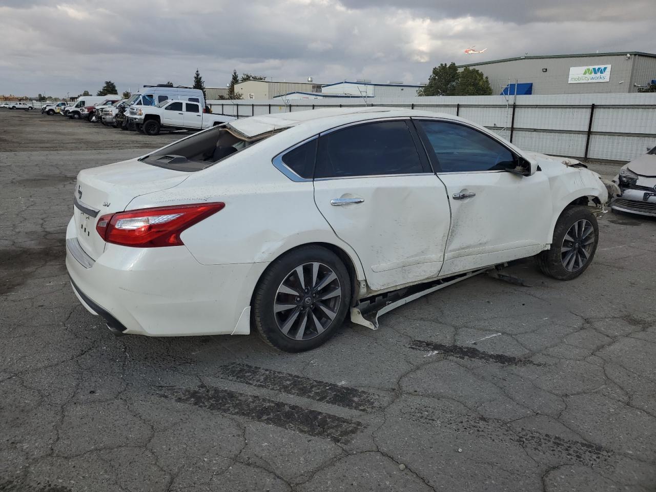 2016 NISSAN ALTIMA