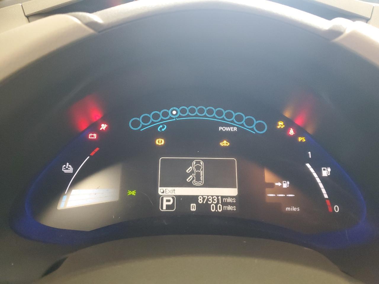 2011 NISSAN LEAF