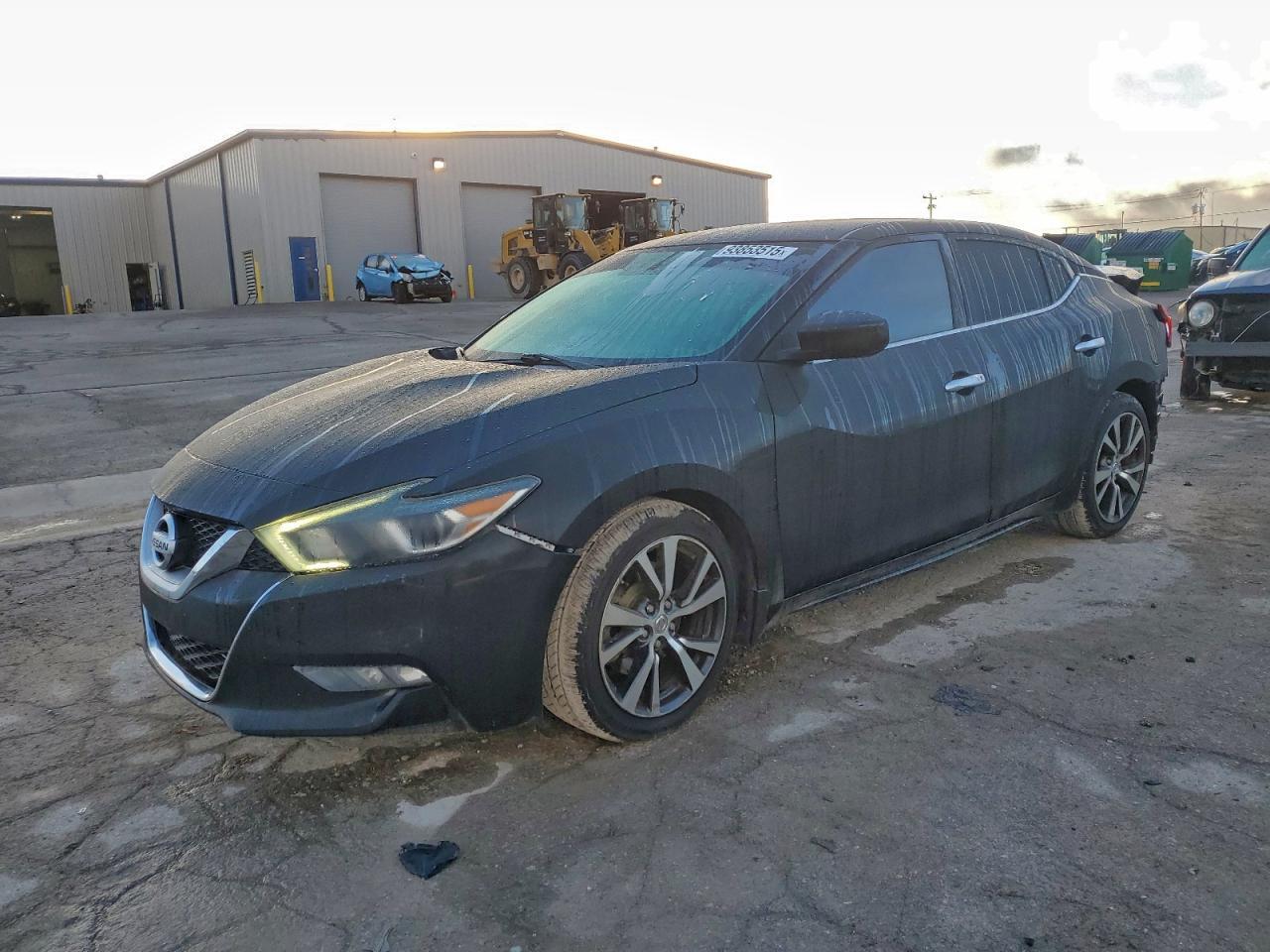 2017 NISSAN Maxima