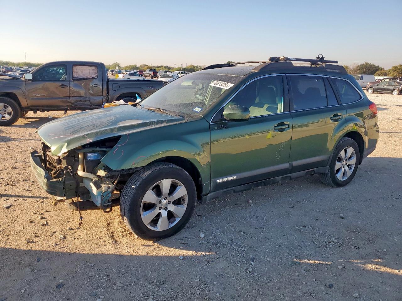 2010 SUBARU Outback