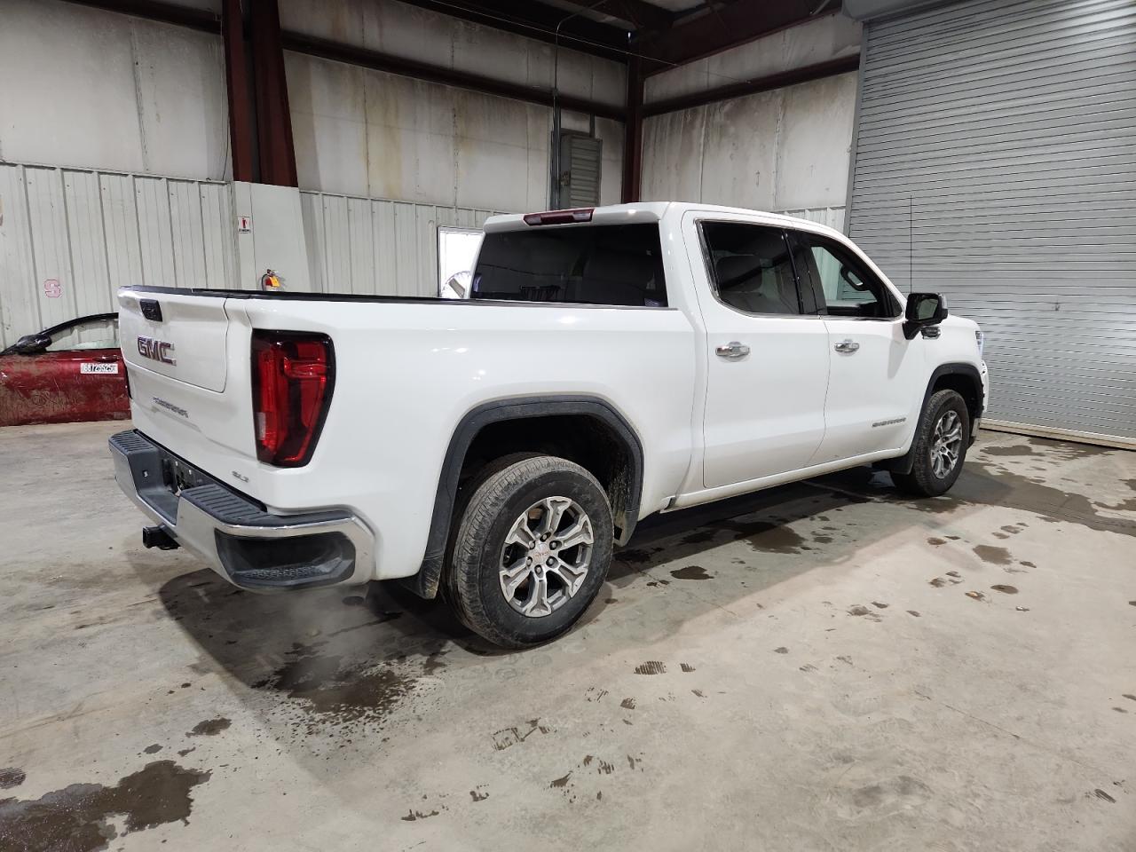 2025 GMC Sierra