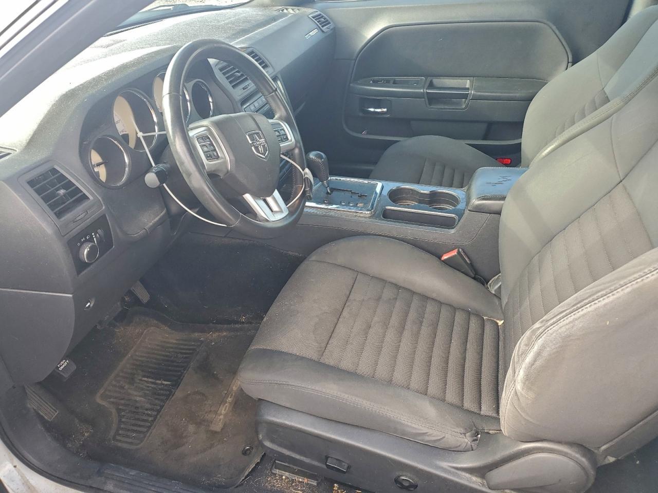 2013 DODGE Challenger