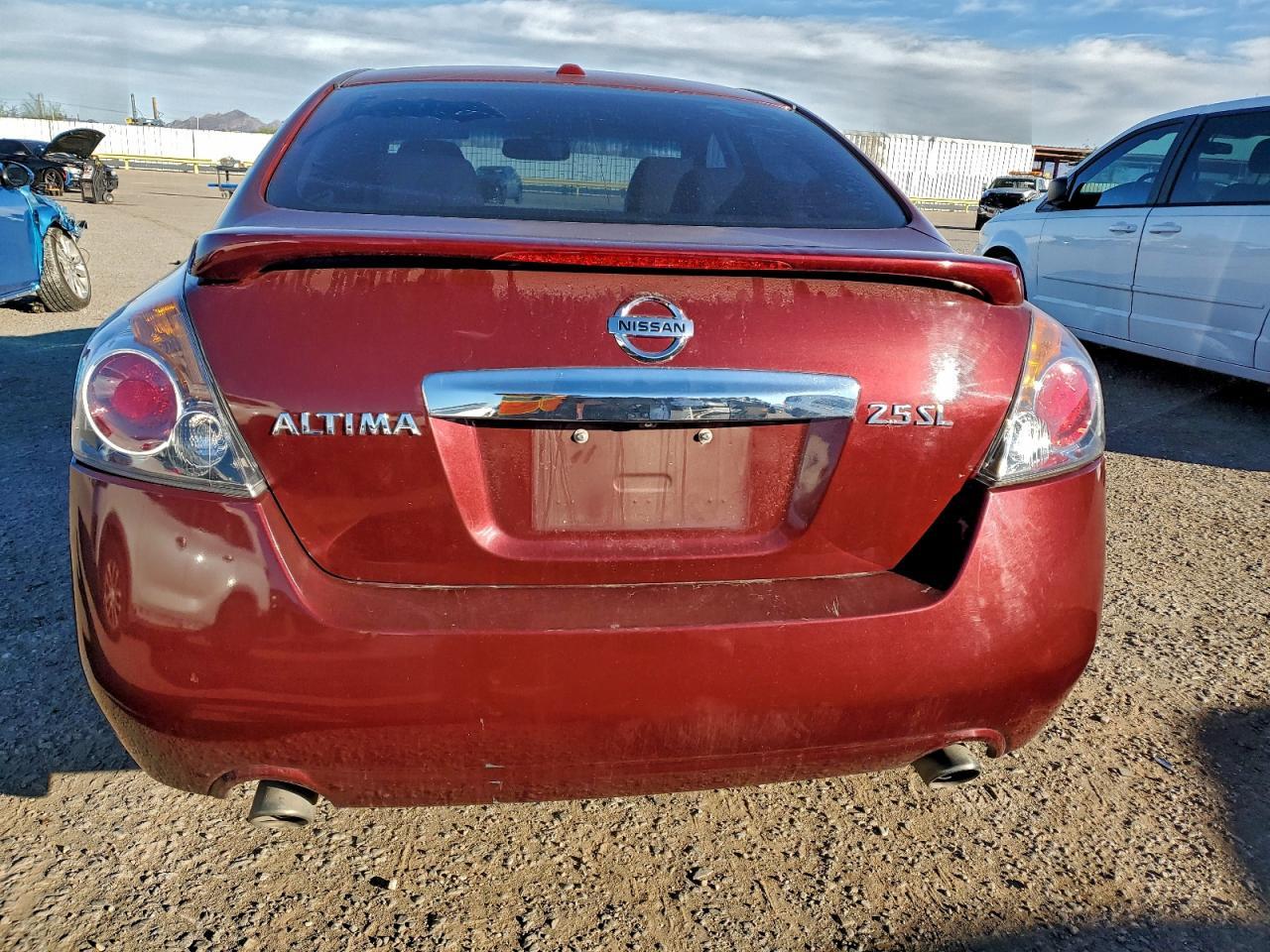 2012 NISSAN ALTIMA