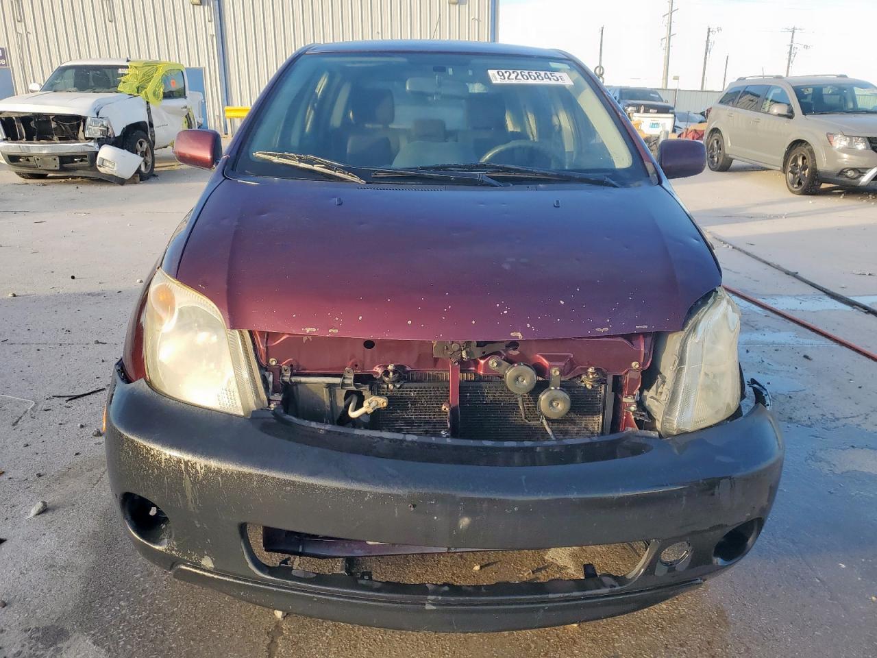 2004 TOYOTA SCION