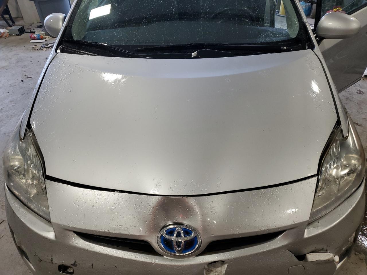 2010 TOYOTA PRIUS