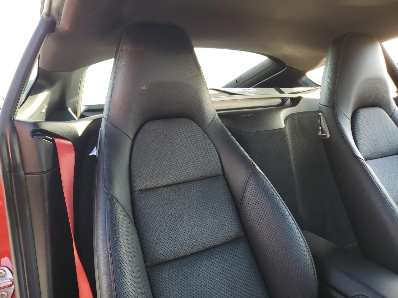 2015 PORSCHE Cayman