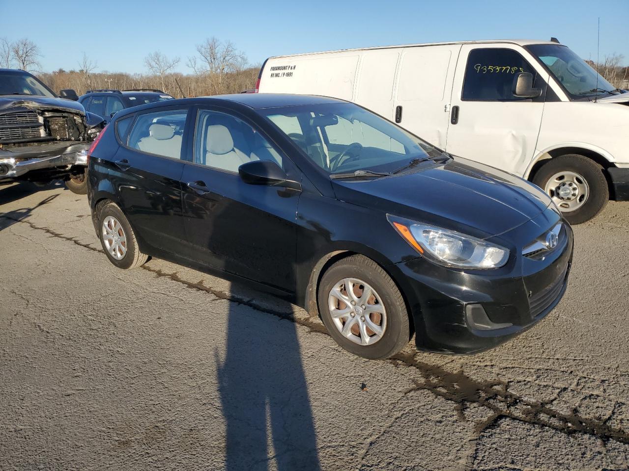 2013 HYUNDAI ACCENT