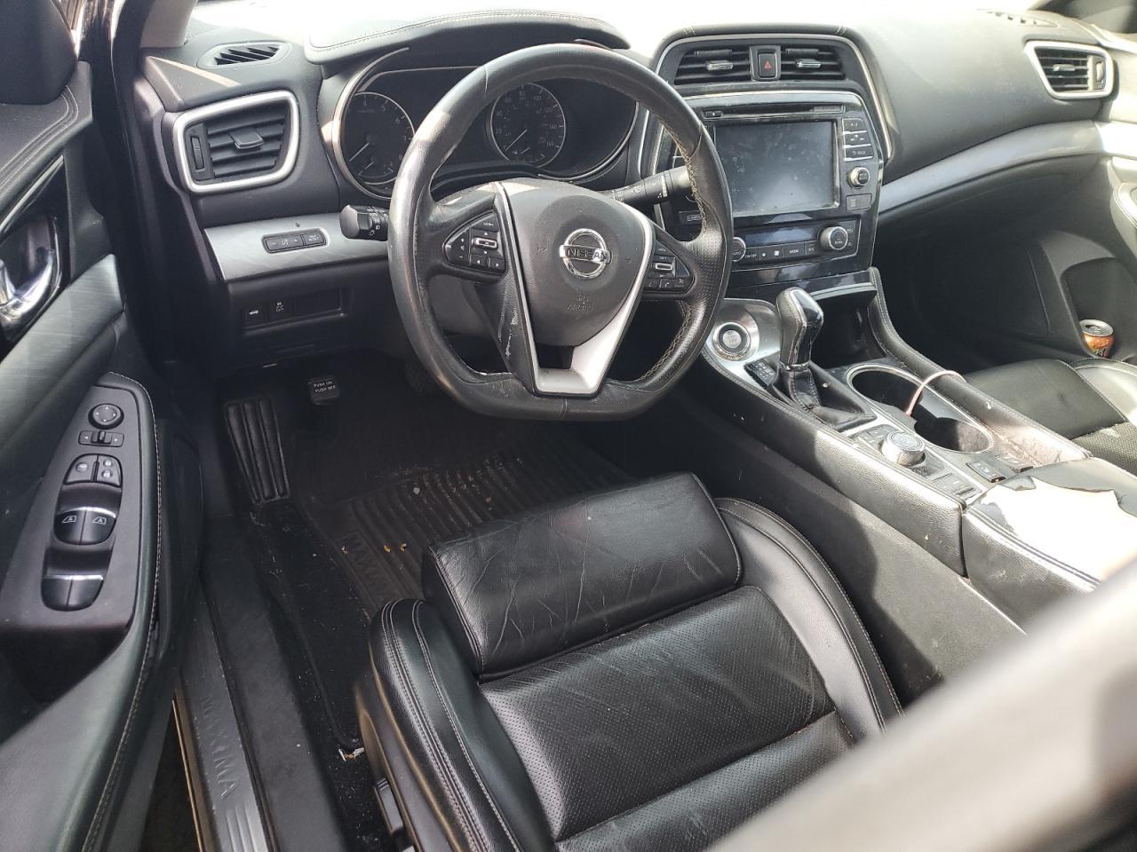 2016 NISSAN Maxima