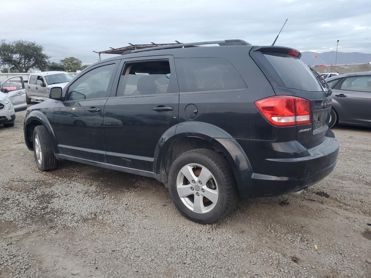 2011 DODGE JOURNEY