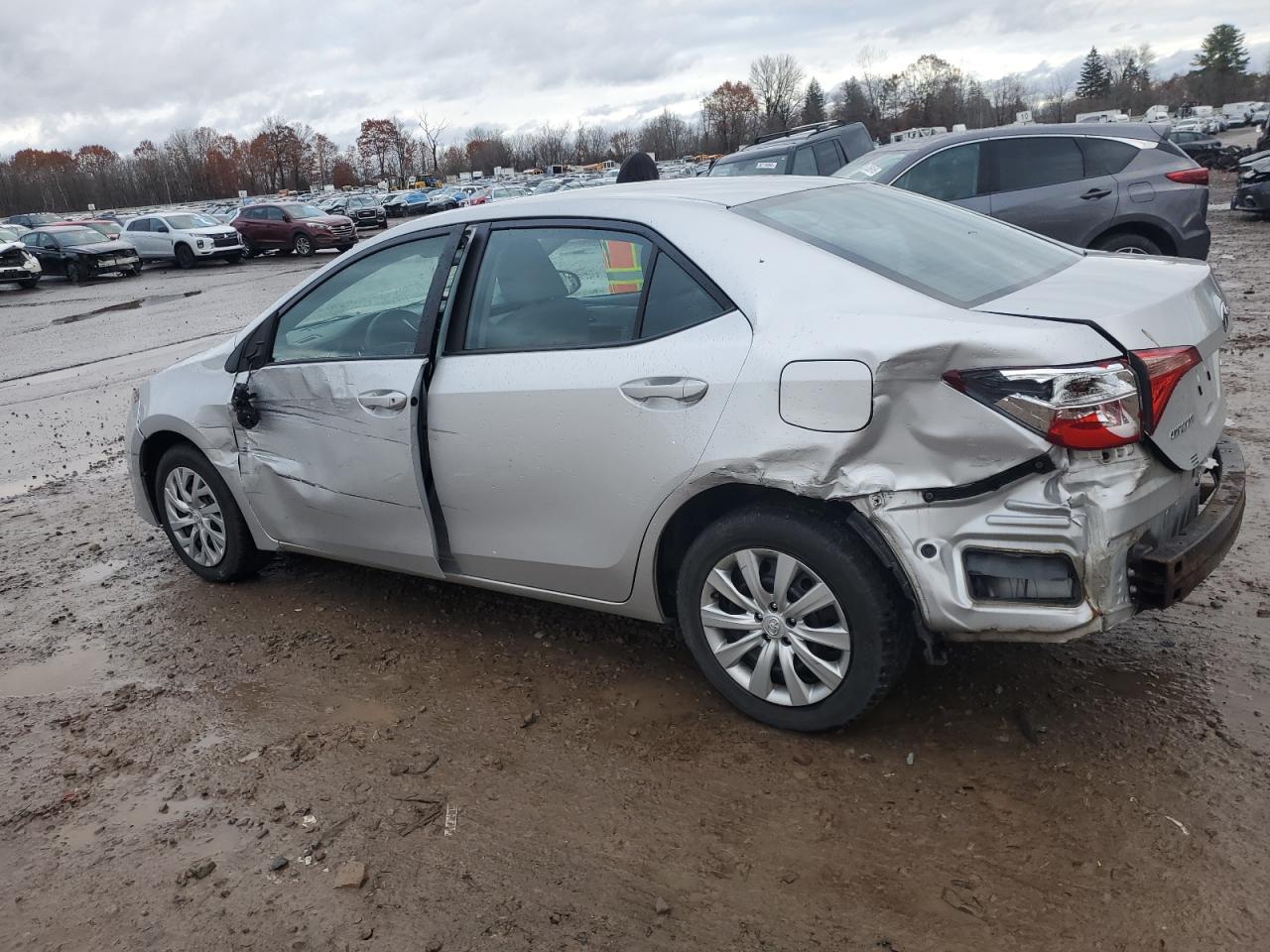 2018 TOYOTA COROLLA