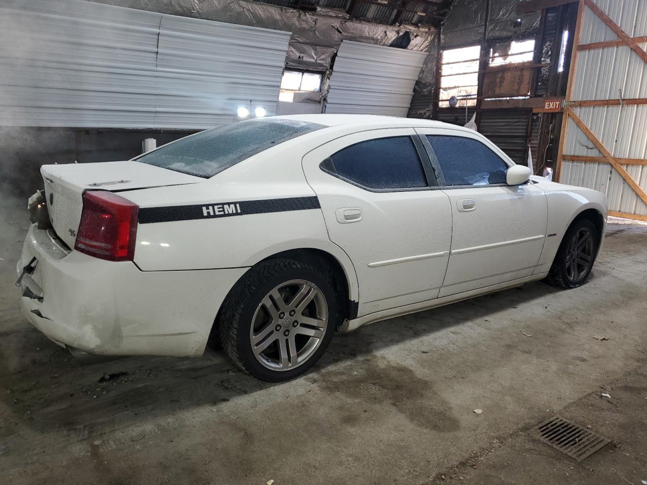 2006 DODGE CHARGER