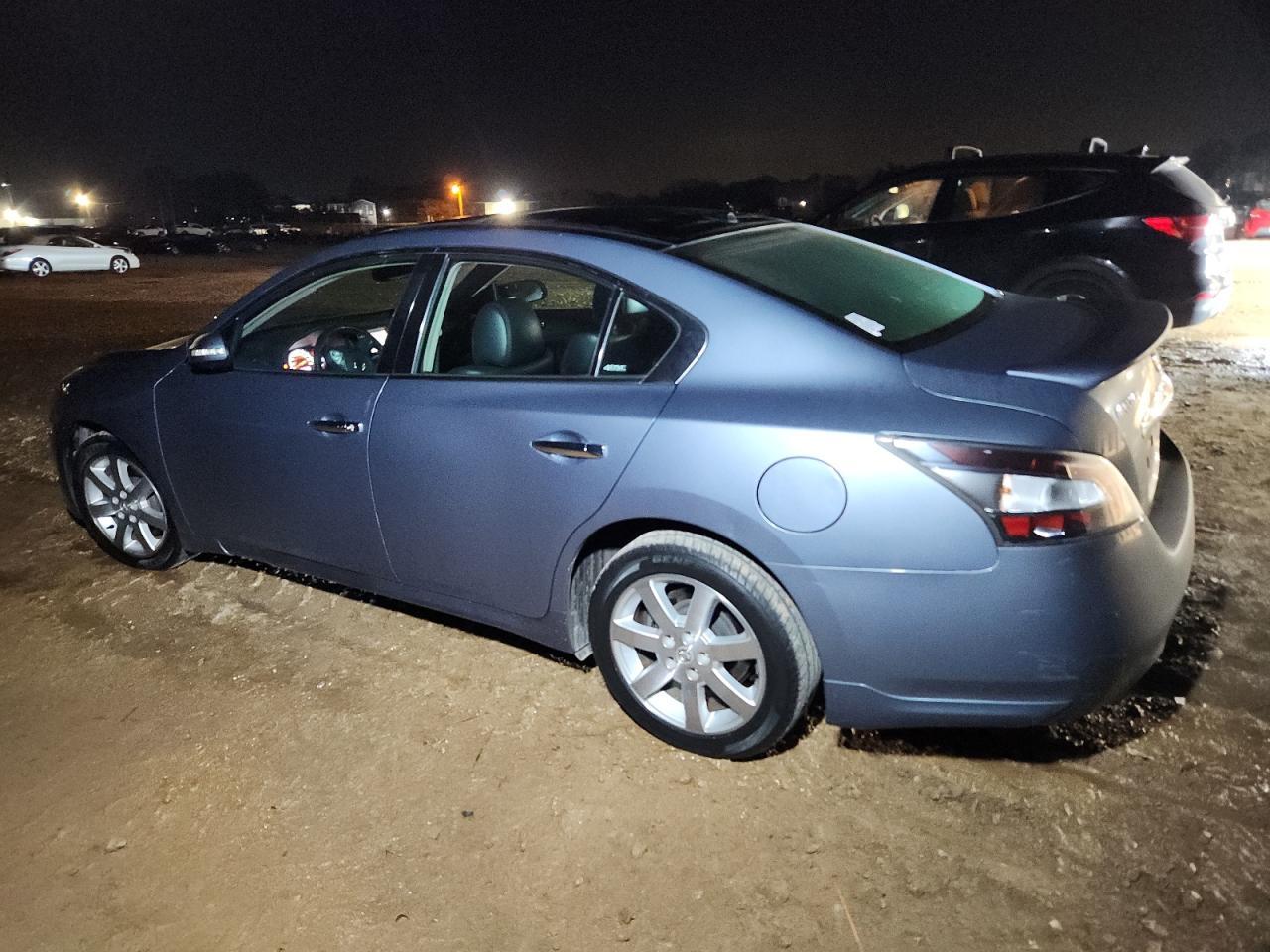 2012 NISSAN Maxima