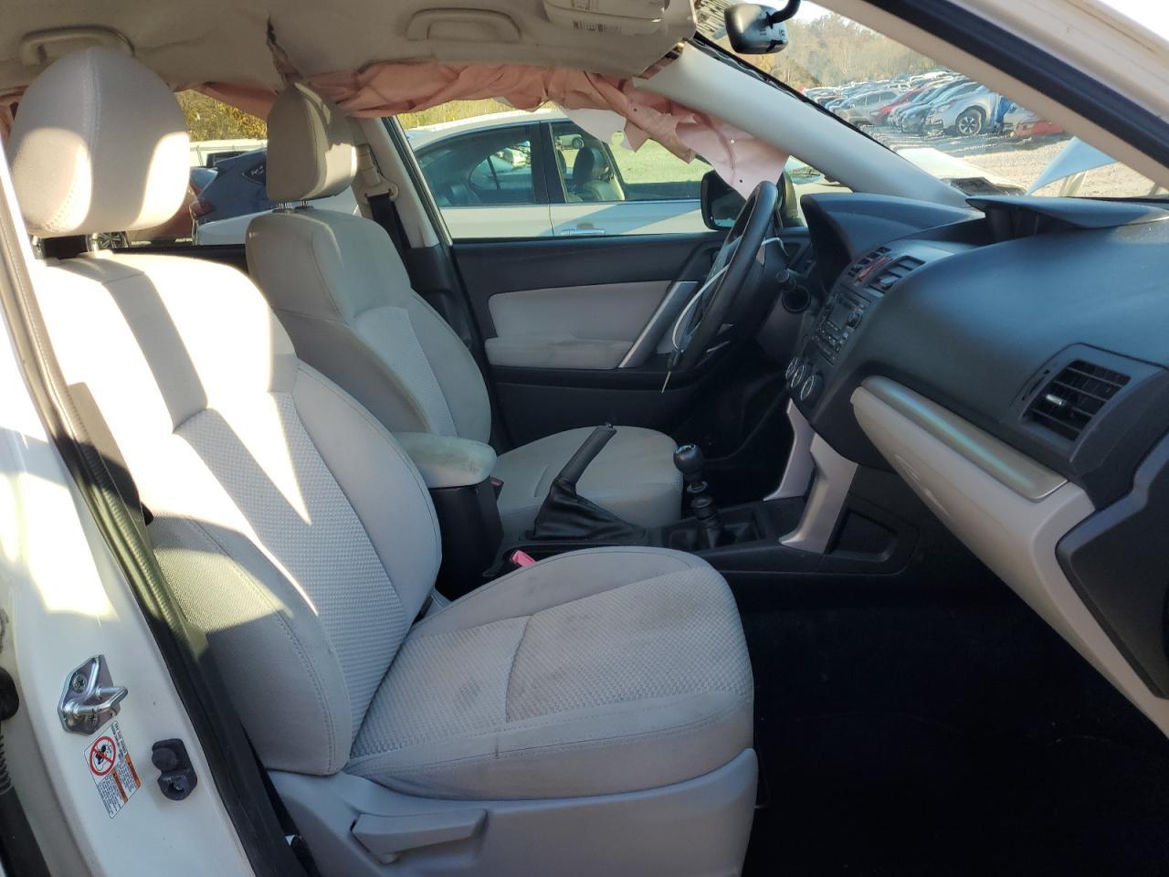 2015 SUBARU FORESTER