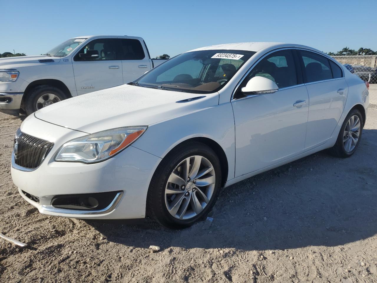 2014 BUICK Regal