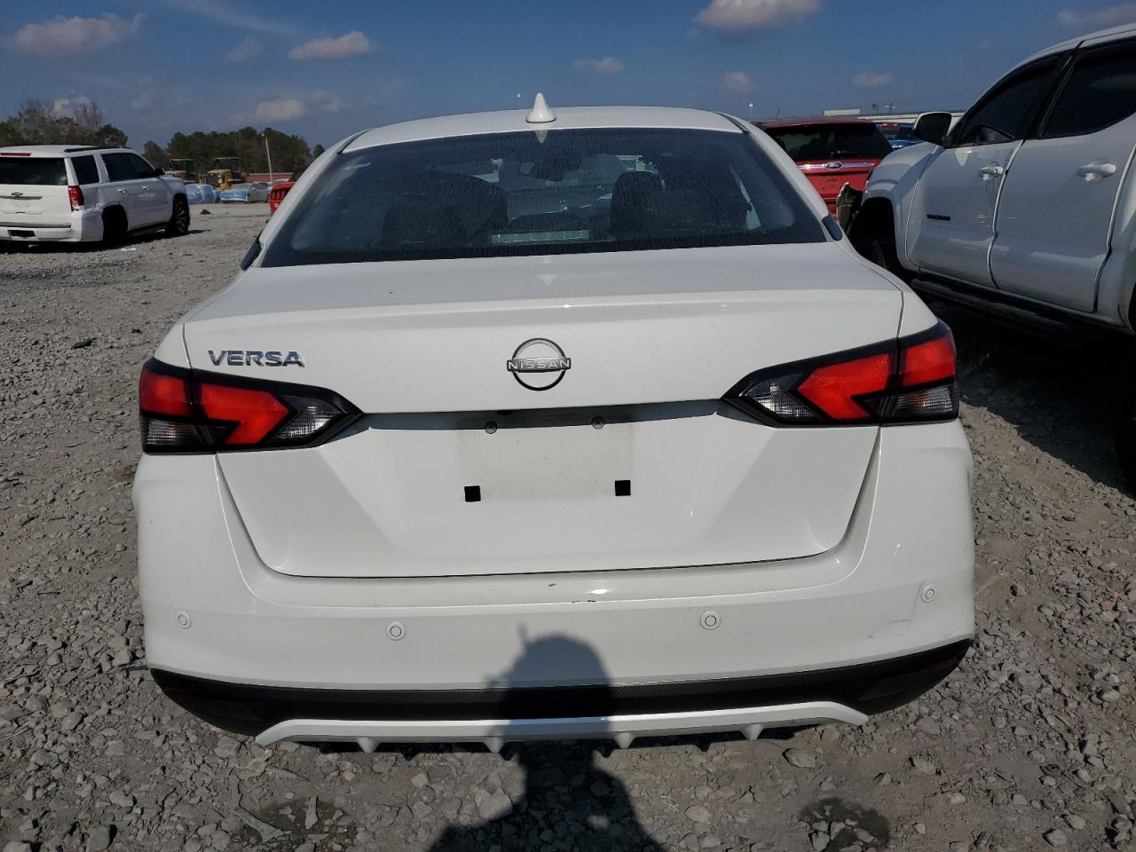 2025 NISSAN VERSA