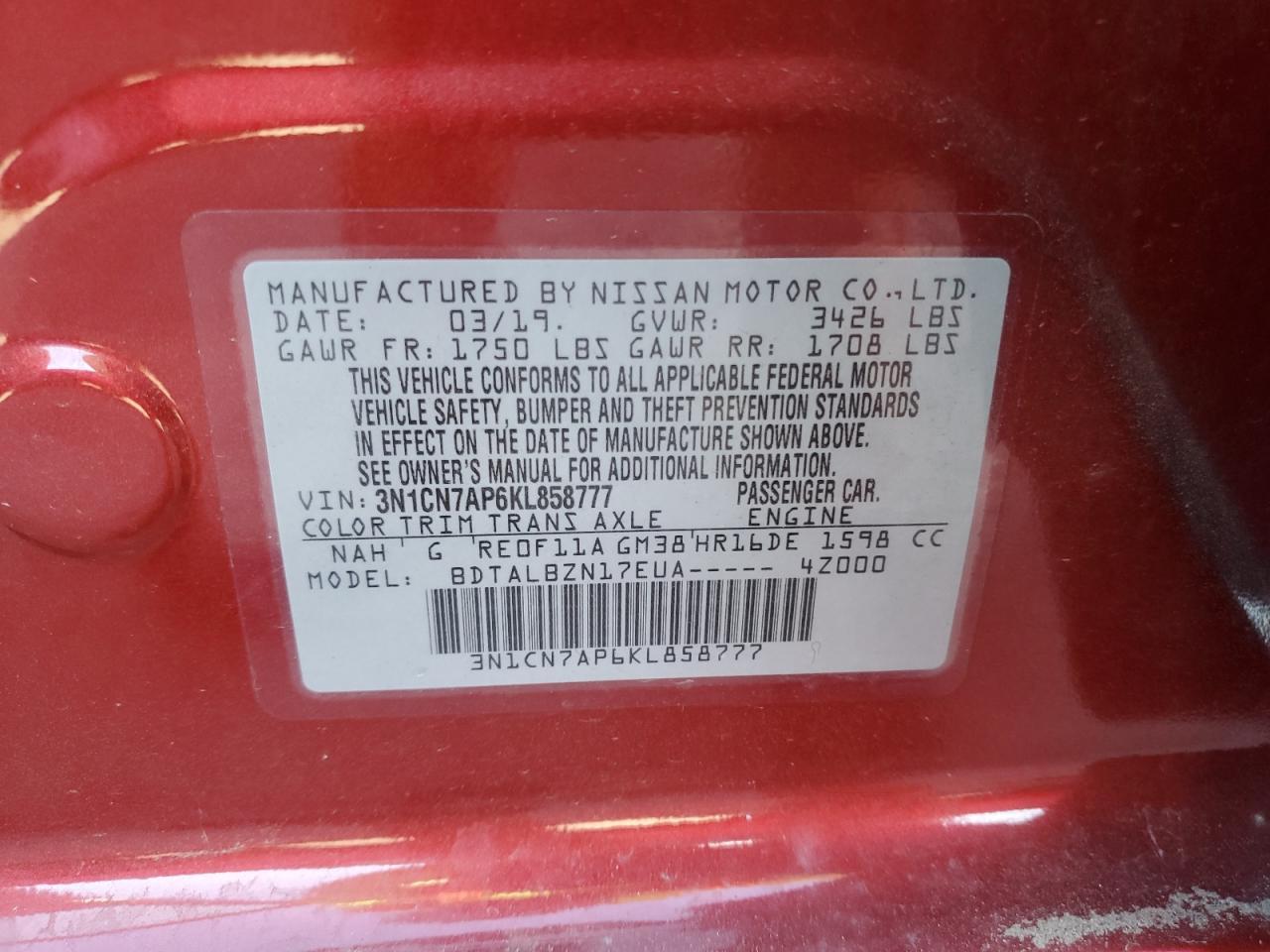 2019 NISSAN VERSA