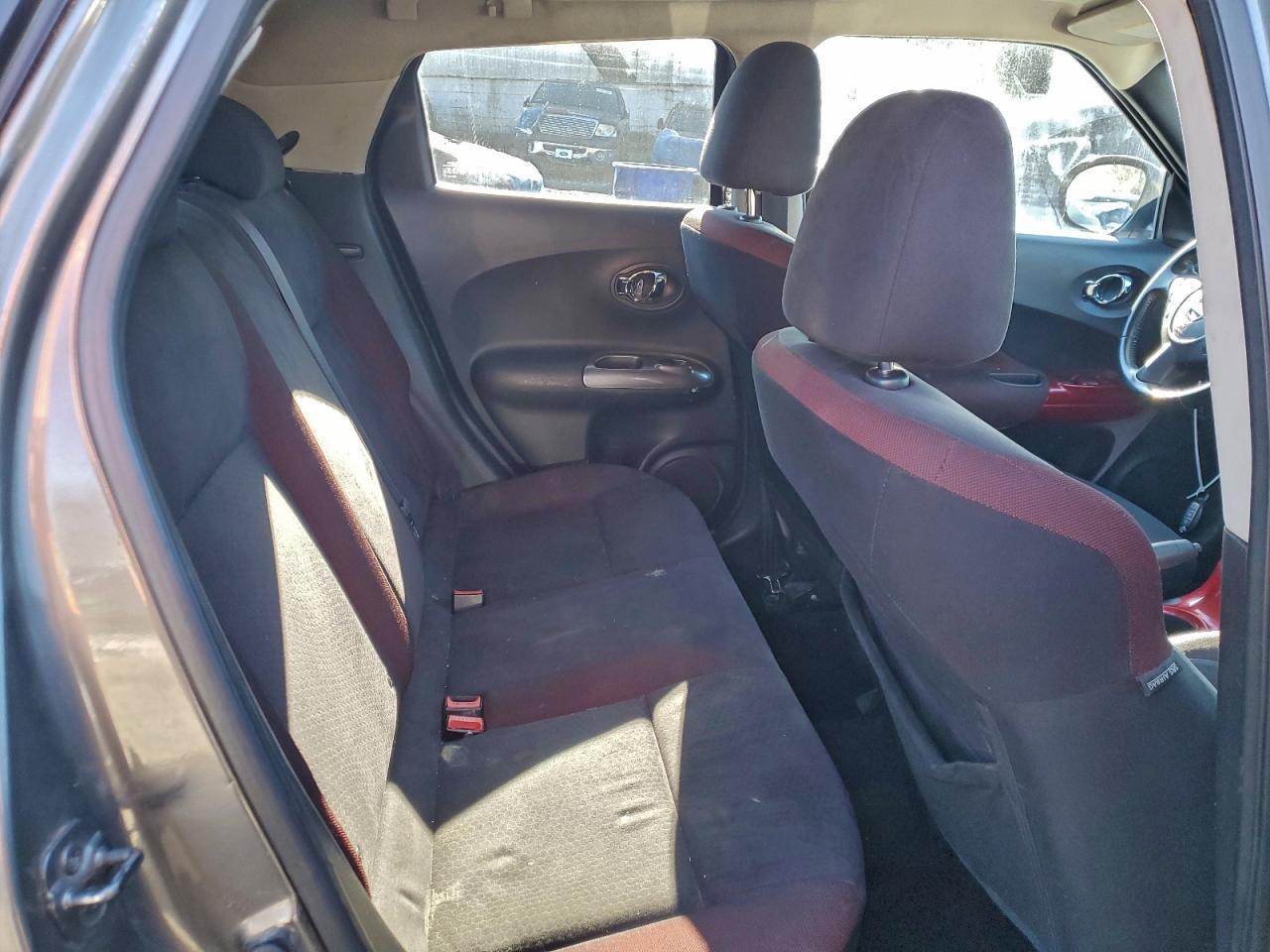 2012 NISSAN Juke