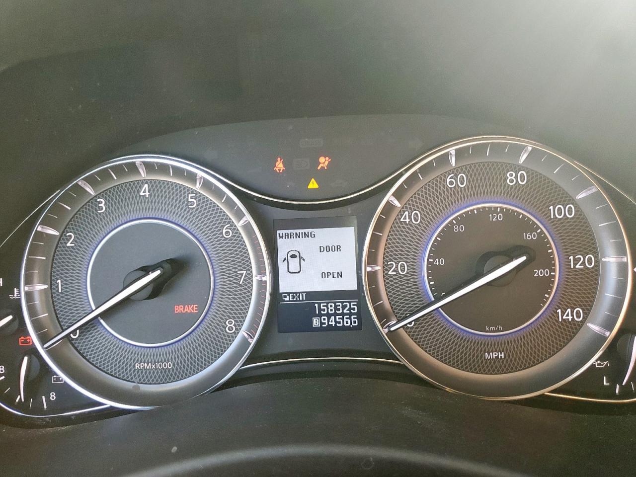 2012 INFINITI QX56