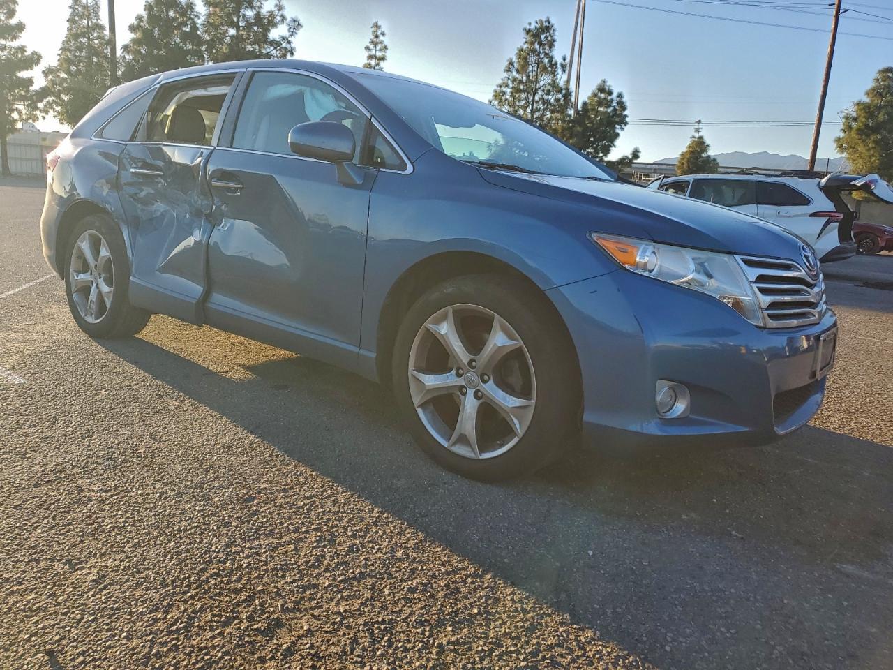 2012 TOYOTA VENZA