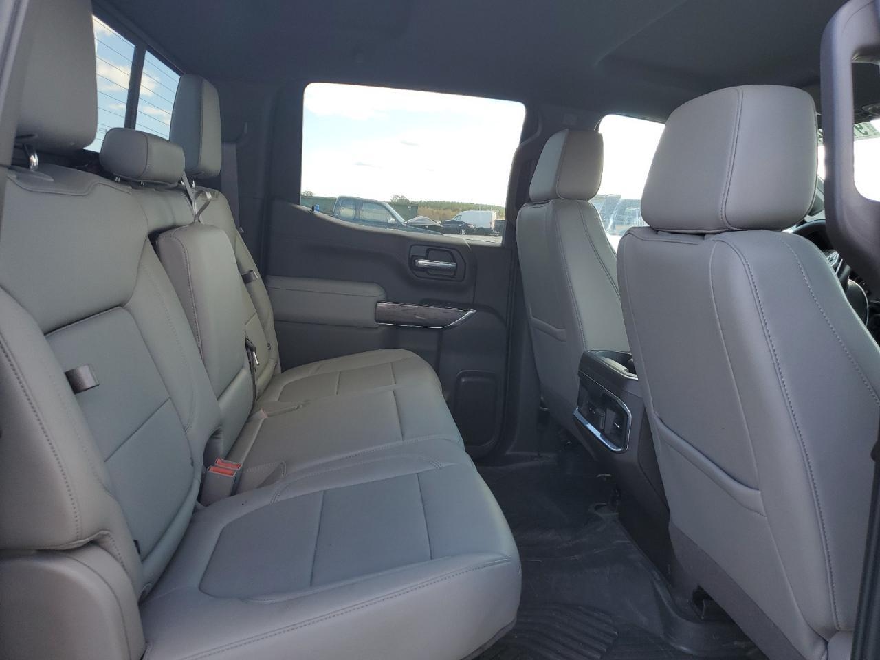 2022 CHEVROLET Silverado