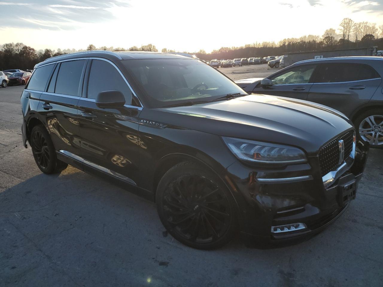 2021 LINCOLN Aviator