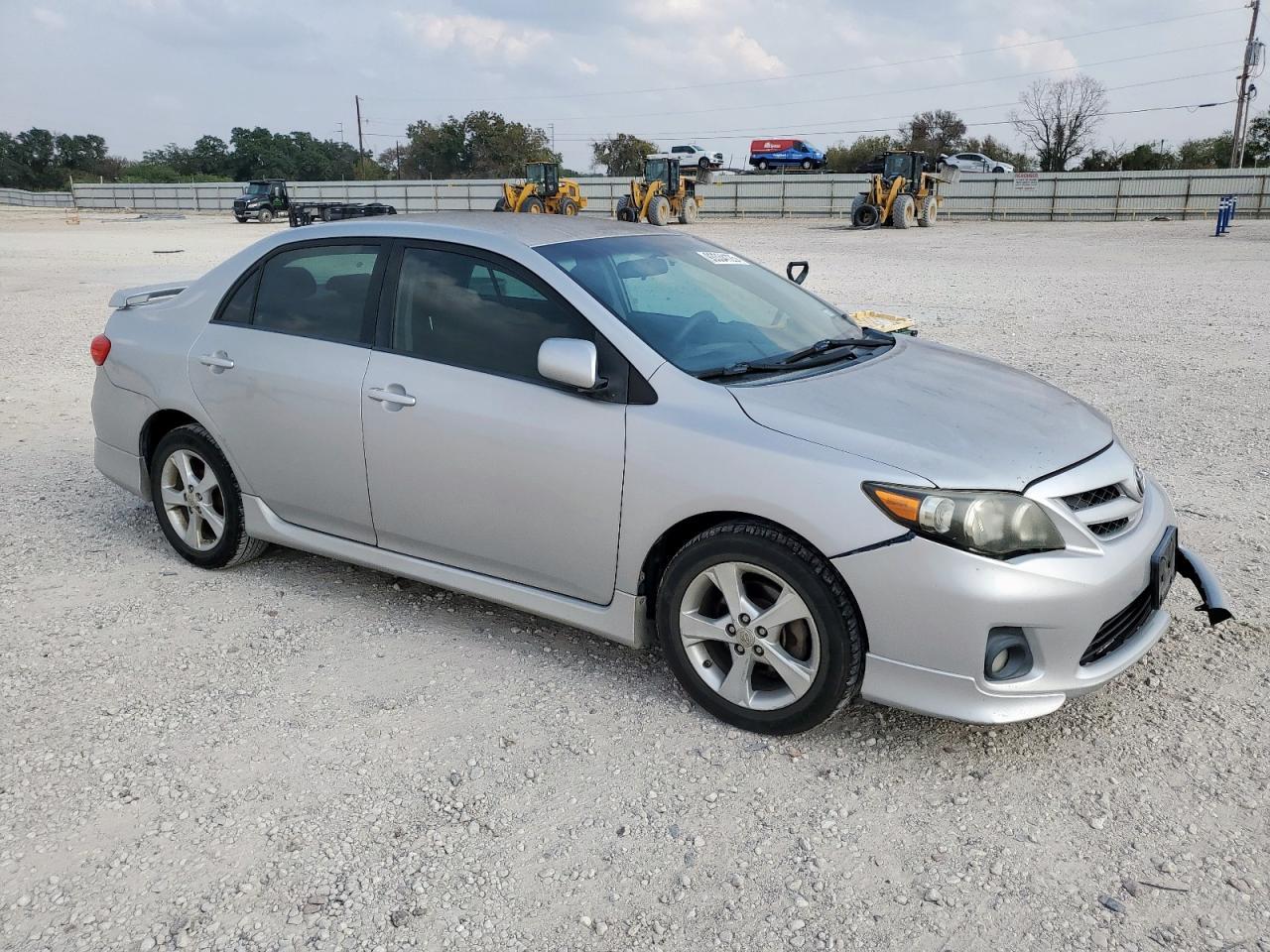 2011 TOYOTA COROLLA