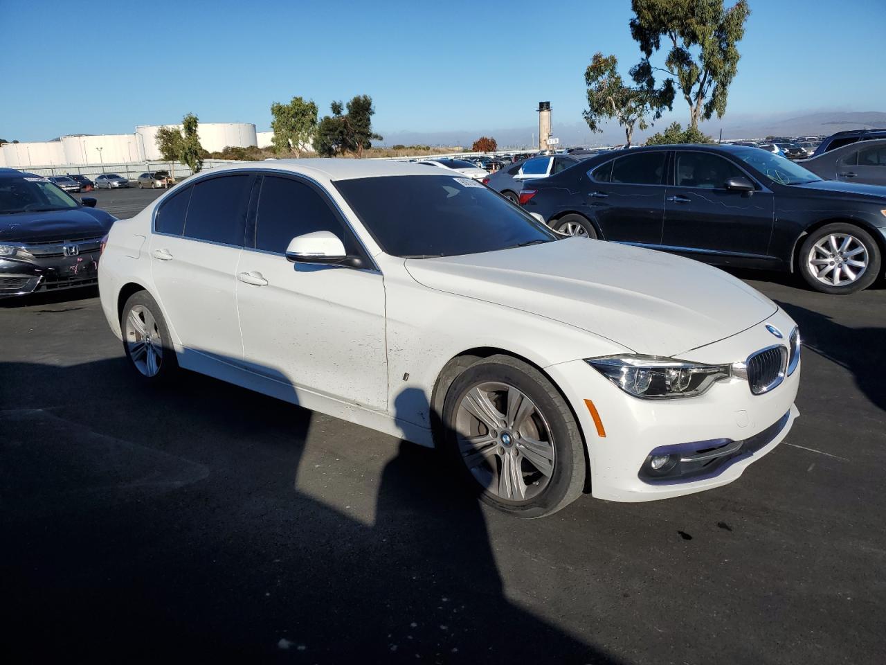 2018 BMW 3 SERIES