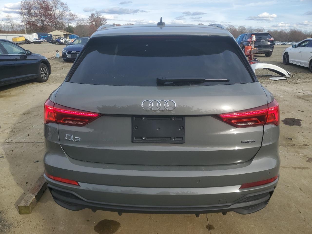 2024 AUDI Q3