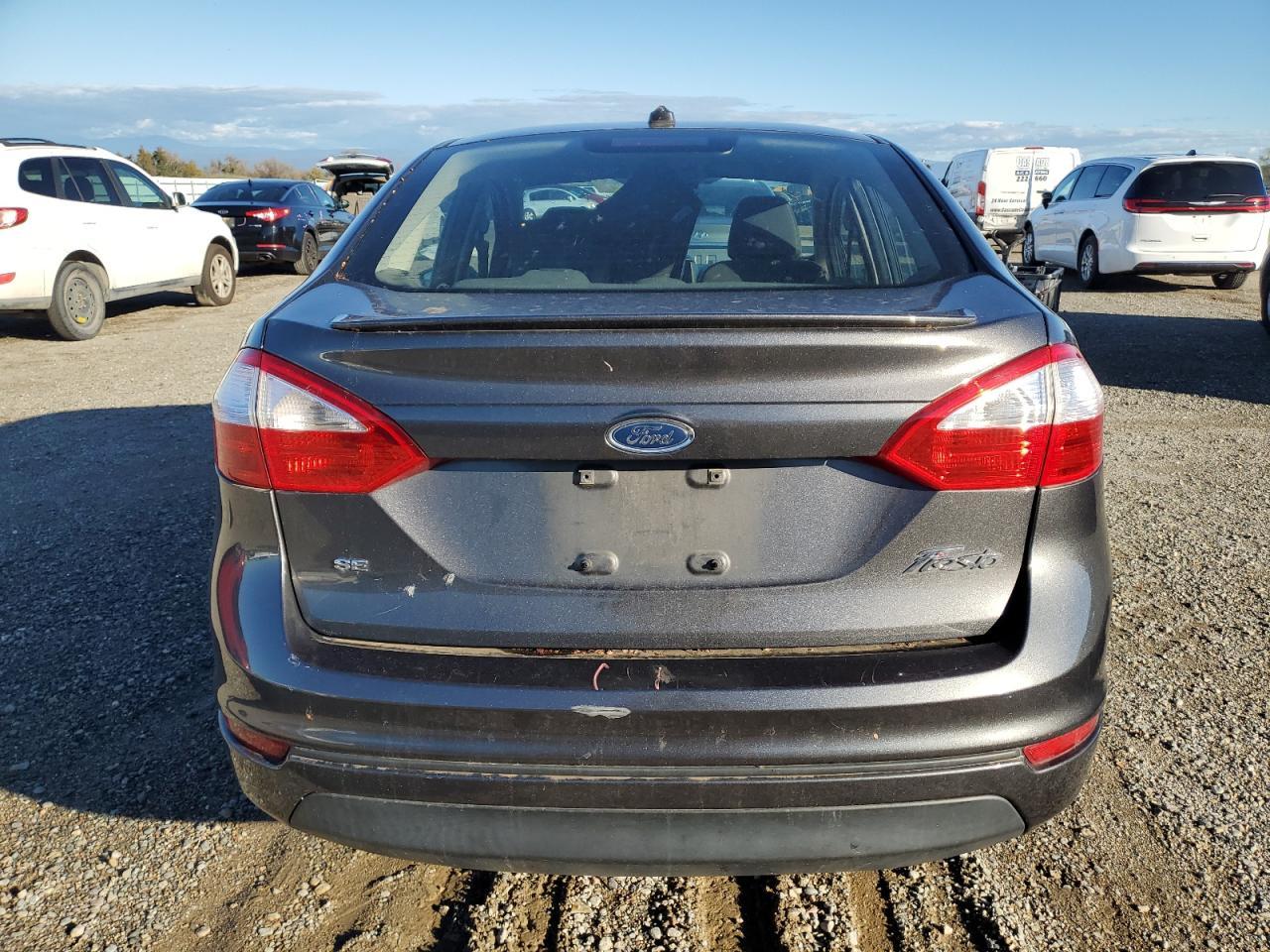 2015 FORD Fiesta