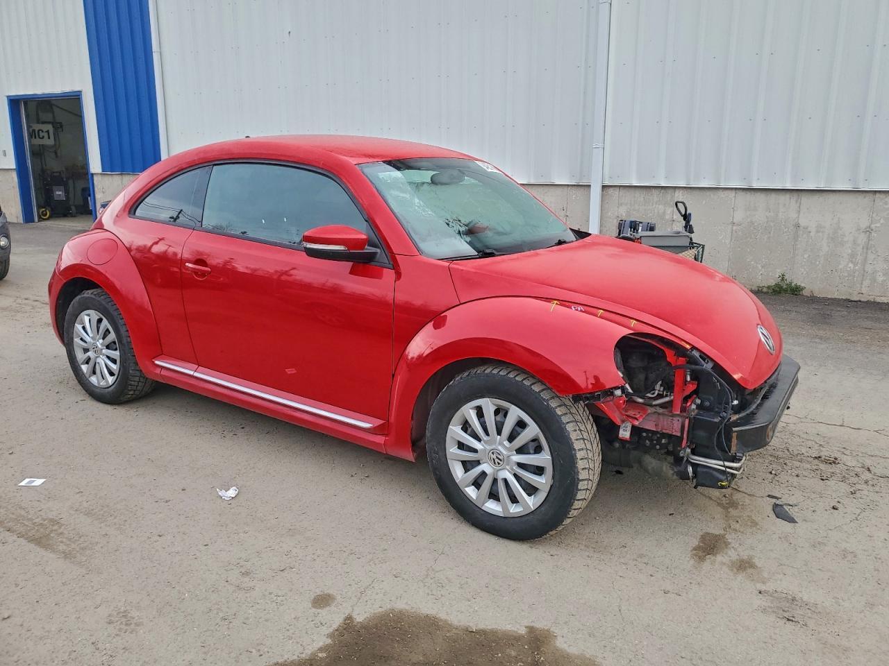 2017 VOLKSWAGEN Beetle