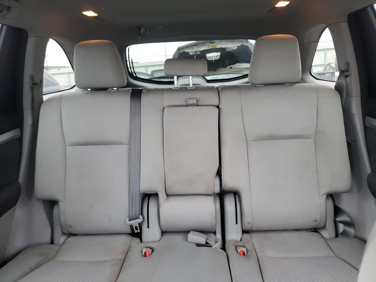 2016 TOYOTA HIGHLANDER