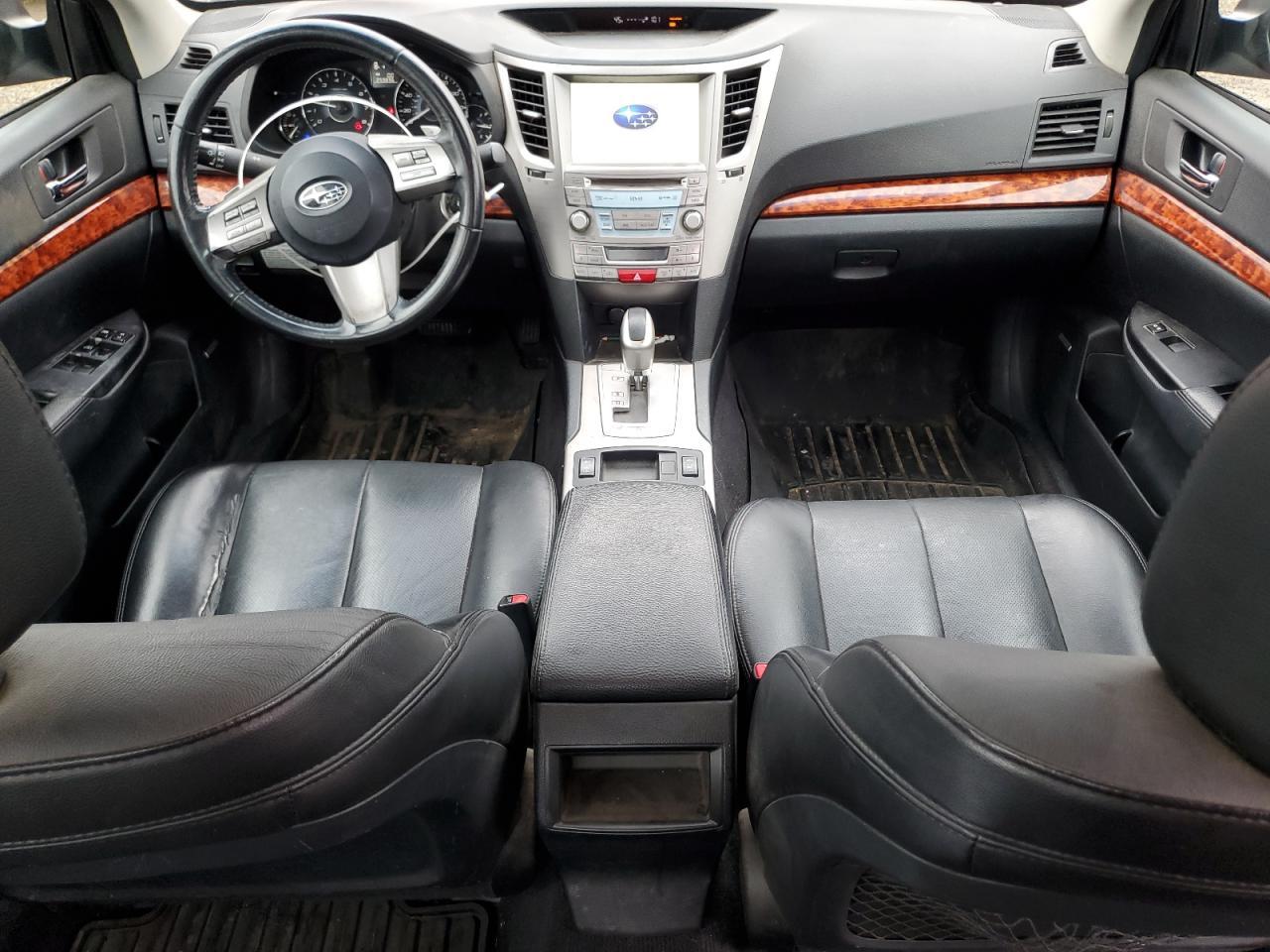 2010 SUBARU Legacy