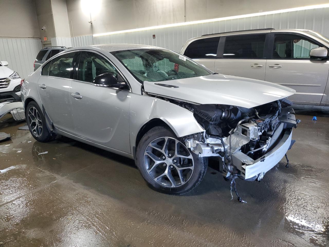 2017 BUICK Regal