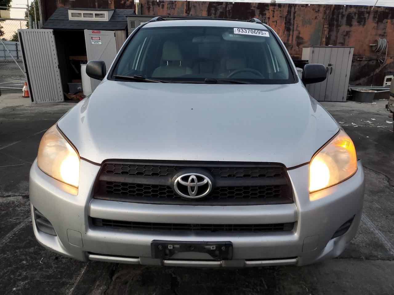 2010 TOYOTA RAV4