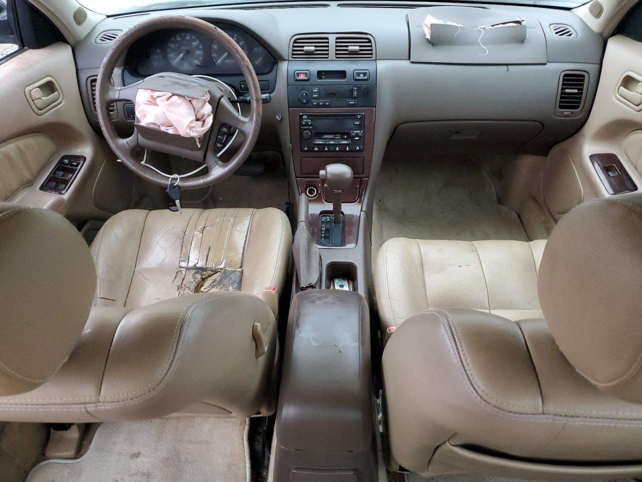 1996 NISSAN Maxima